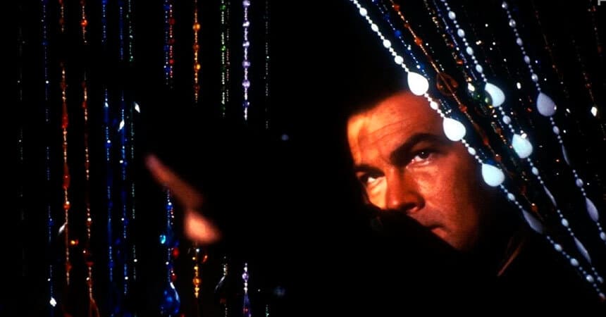 Во имя справедливости Гоблин (1991) изображение №3                                         
                                                Во имя справедливости Гоблин (1991) слайд №3
